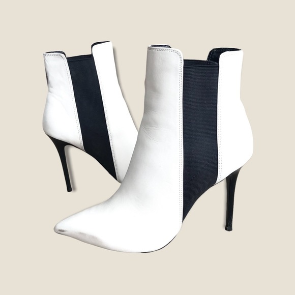 Tony Bianco Black White Leather Stiletto Heeled Casual/Formal Chic Ankle Booties - Picture 14 of 16